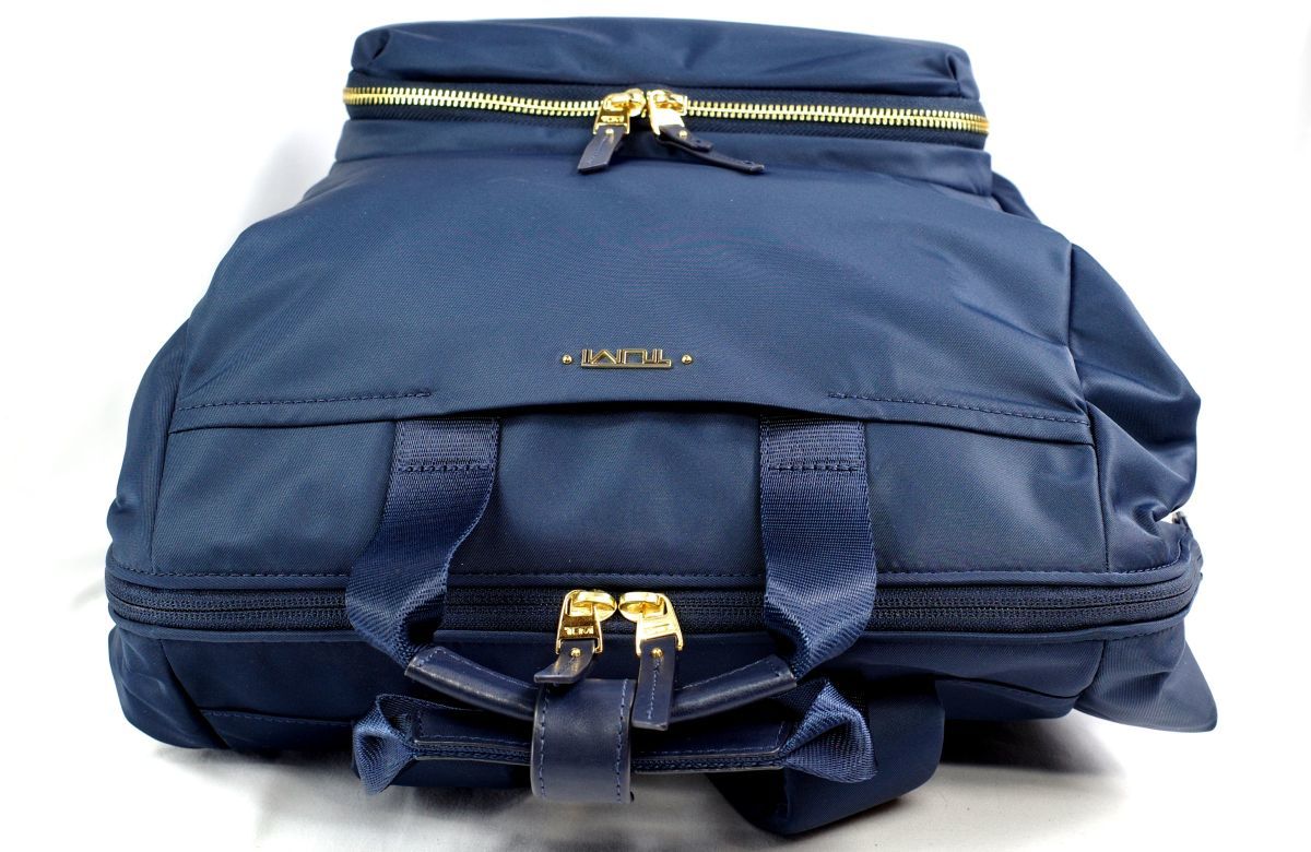 TUMI・トゥミ 4843710 Voyageur『イザベル』フレーム・バックパック