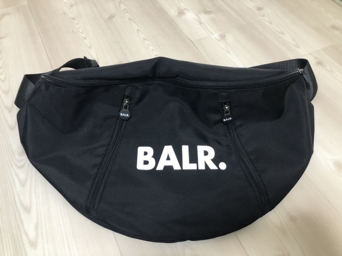 【ふるさと割】 U-SERIES B10036 ボーラー BALR. 美品 送料込 OVERSIZED レディース メンズ ボディバッグ BAG SHOULDER ボディバッグ 【ふるさと割】 U-SERIES B10036 ボーラー BALR. 美品 送料込 OVERSIZED レディース メンズ ボディバッグ BAG SHOULDER ボディバッグ