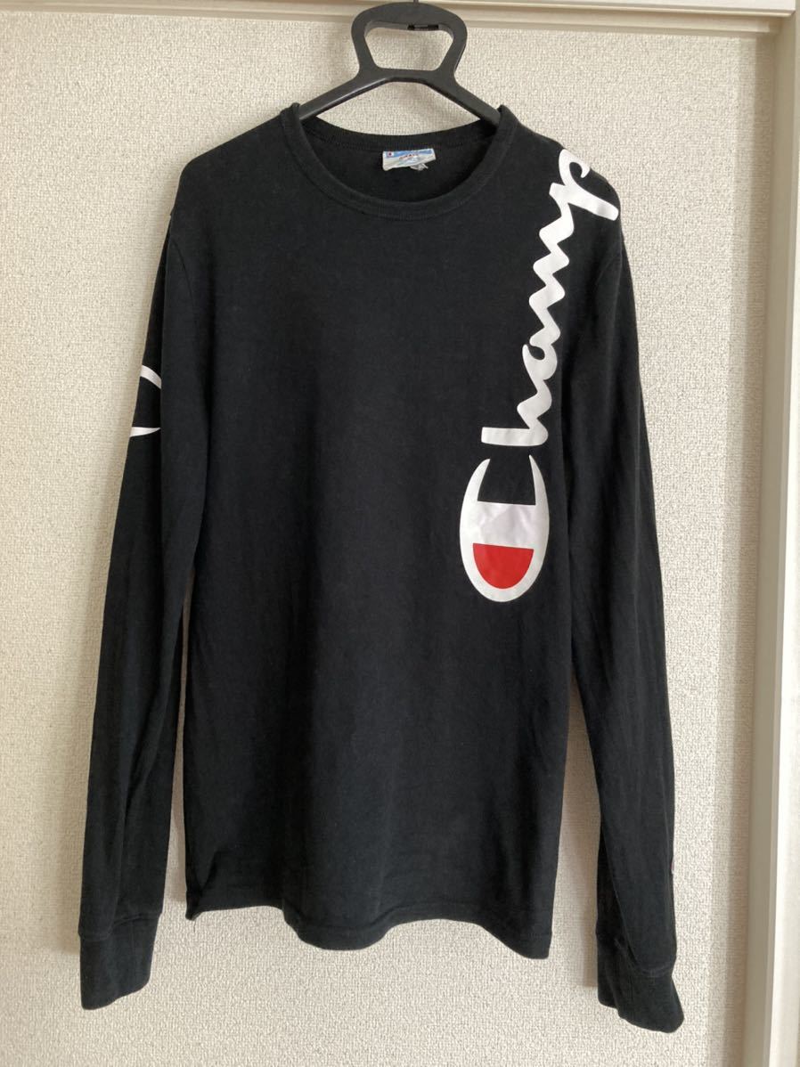 Champion チャンピオン　ロンT 長袖　ブラック　黒Ｔシャツ　メンズサイズSMALL 送料210円_画像3