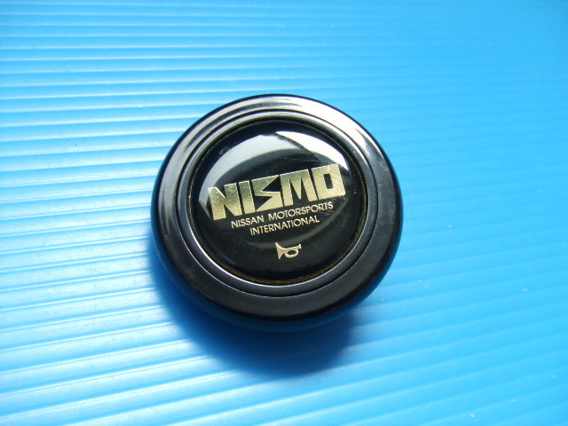 nismo ニスモ ホーンボタン 旧ロゴ 当時物 旧車 カミナリホーンボタン 中古】 希少 当時物 旧ロゴ ゴールド NISMO ホーンボタン ラッパ