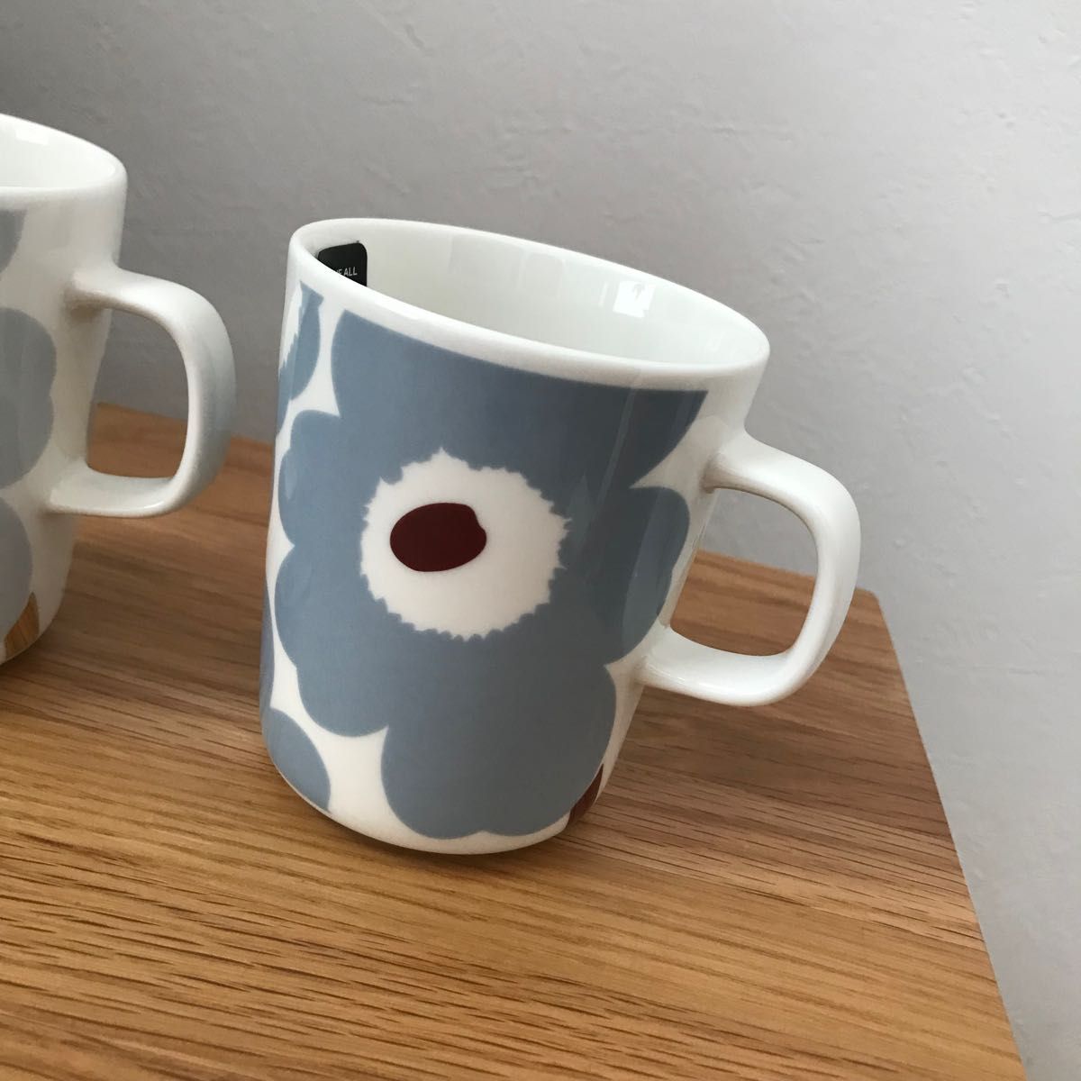 marimekko マリメッコ アイシーグレー ブルーグレー ライトグレー ゴールド ブルー マグカップ 新品 2点セット