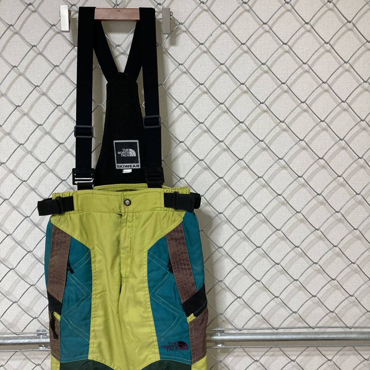 2022人気の SKIWEAR ノースフェイス FACE NORTH THE 90s スキーウエア