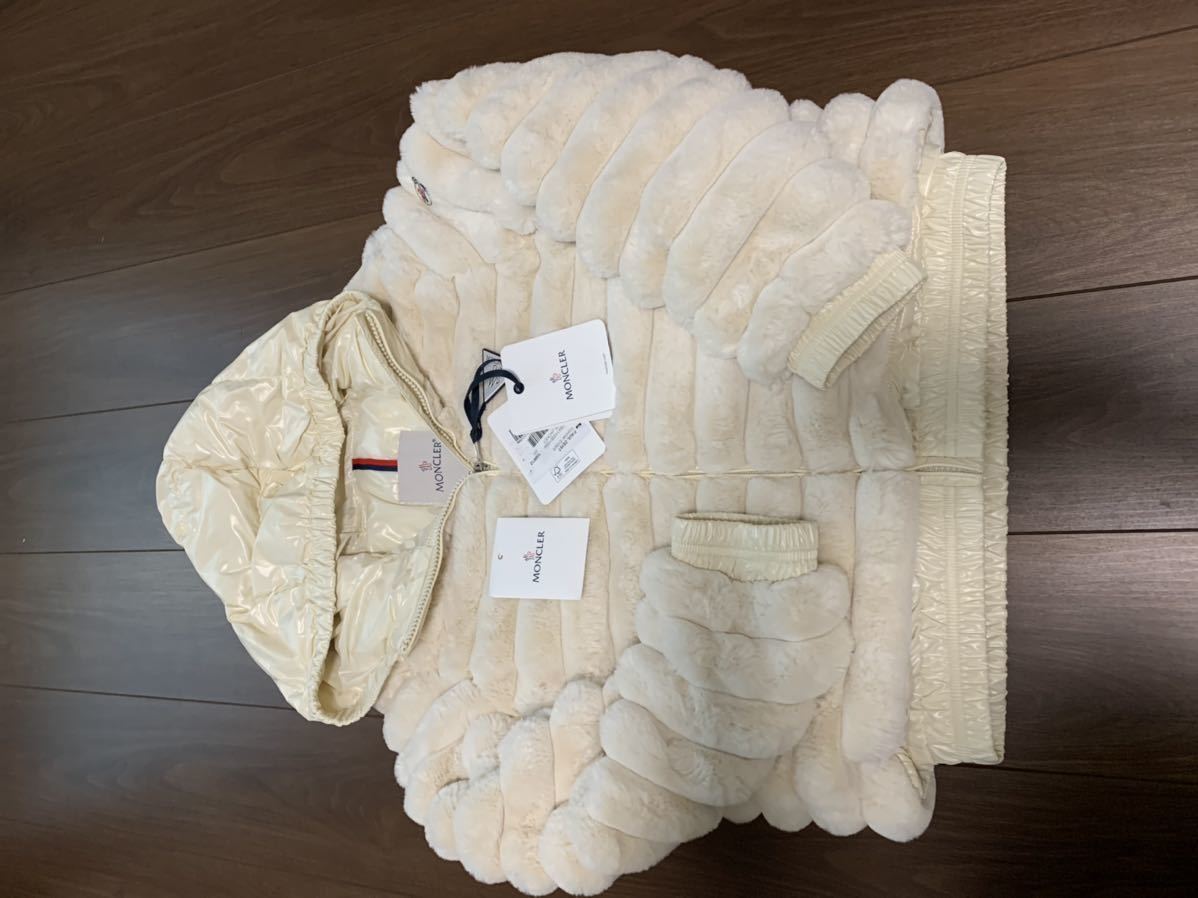 最終22年新作 Moncler Latife 12A ホワイト(034) モコモコ 最終22年新作 Moncler Latife 12A ホワイト(034) モコモコ