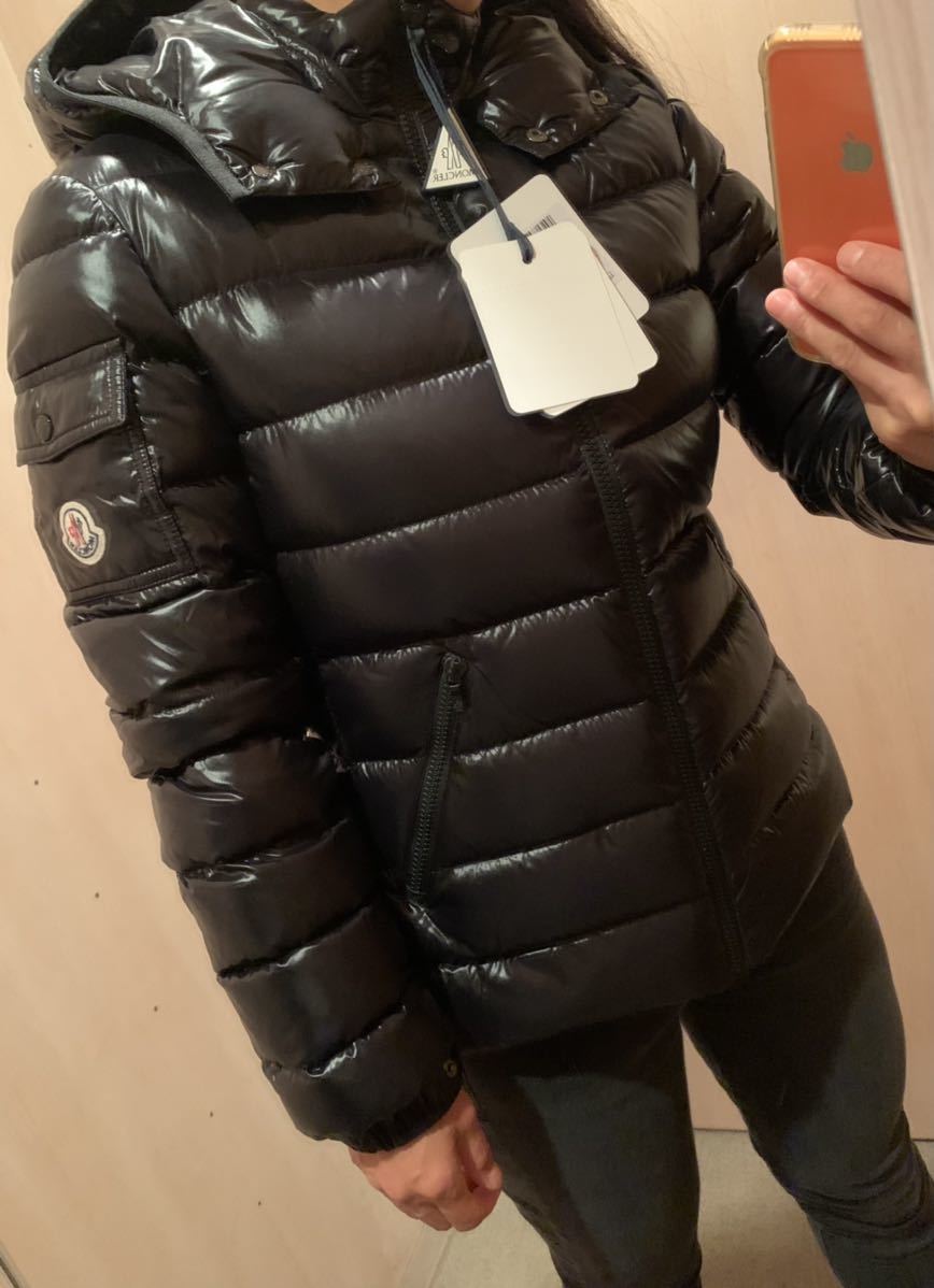 オンライン限定商品】 専用 14A 黒 22-23秋冬 MONCLER BADYFUR エコ ...