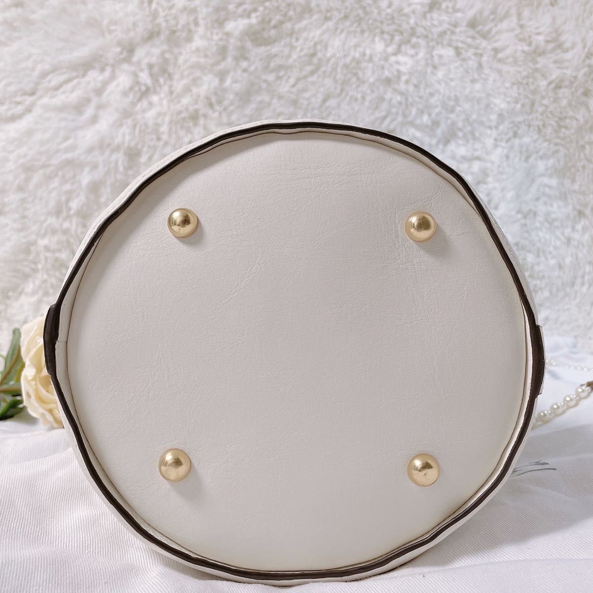 J&M DAVIDSON JOY ワンハンドル バケット ハンドバッグ-
