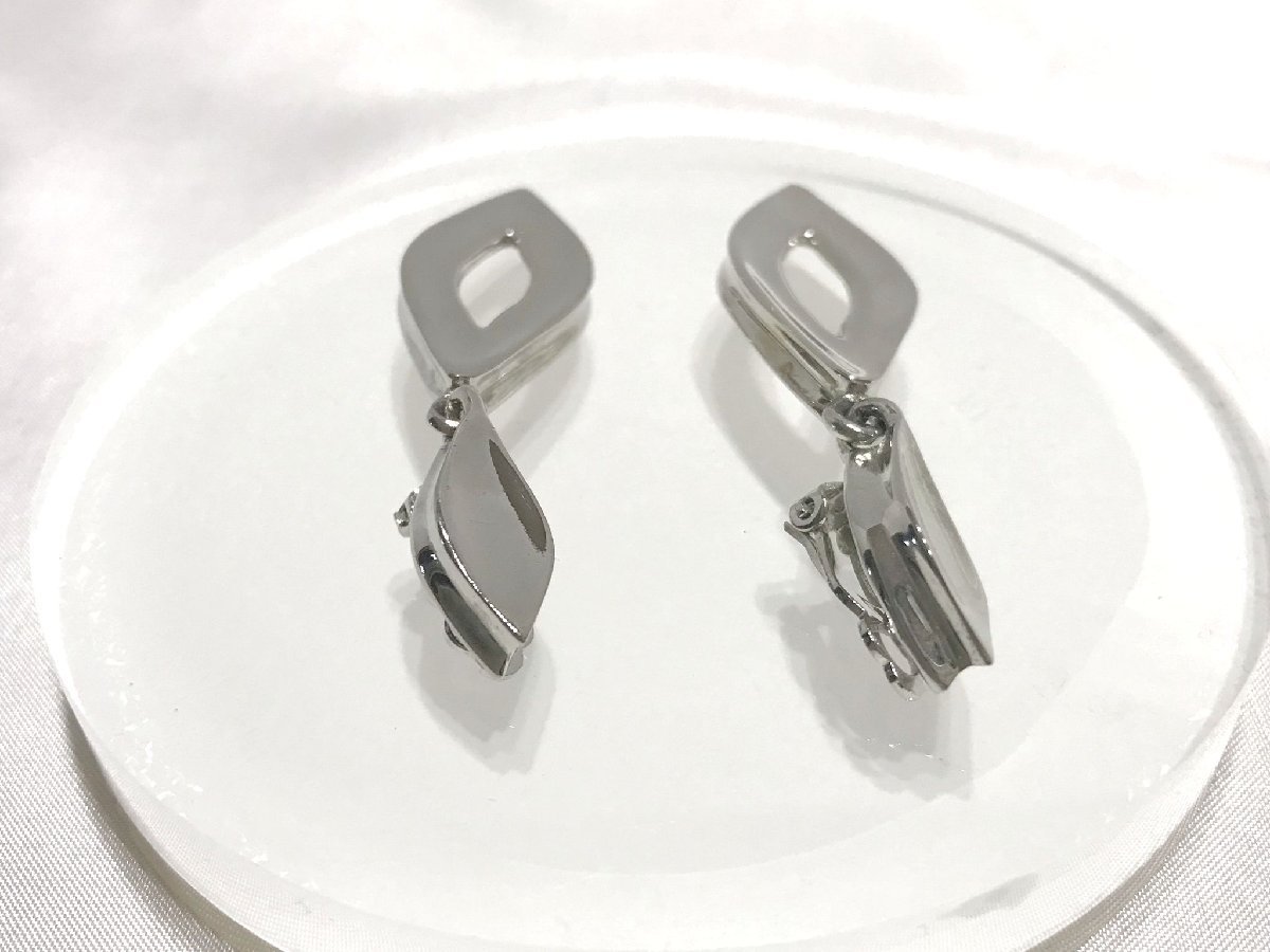 #[YS-1] Givenchy GIVENCHY # серьги # серебряный цвет оттенок серебра общая длина 6.5cm ширина максимальный 1.7cm [ включение в покупку возможность товар ]#D