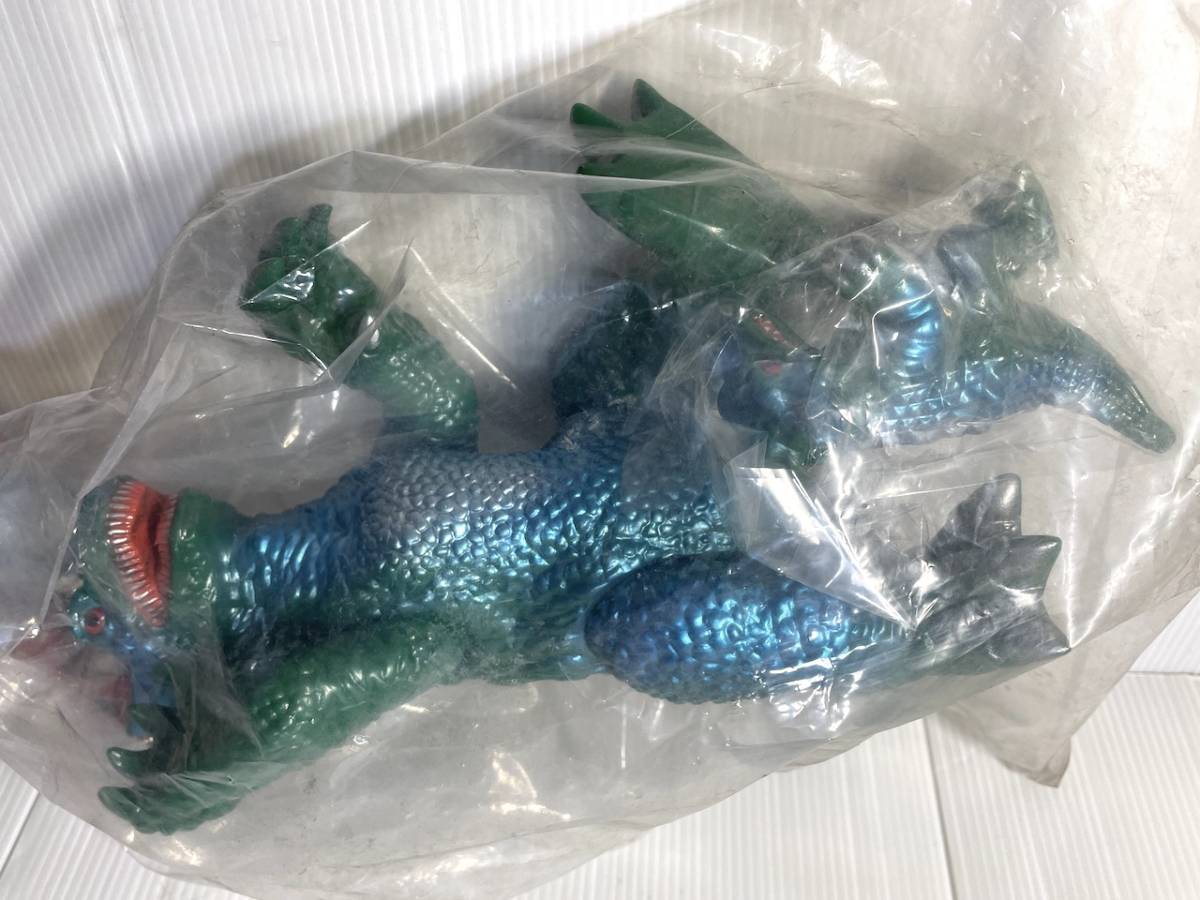 ◇セール特価品◇ M1号 CLUB DAIKAIJU 怪獣ゴルゴ 大小 2体 イリサワ