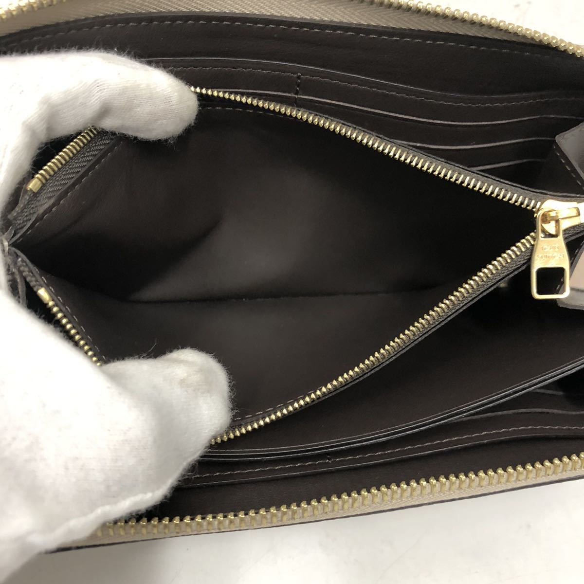 LOUIS VUITTON ルイヴィトン M63104 フラワー ポルトフォイユ コメット