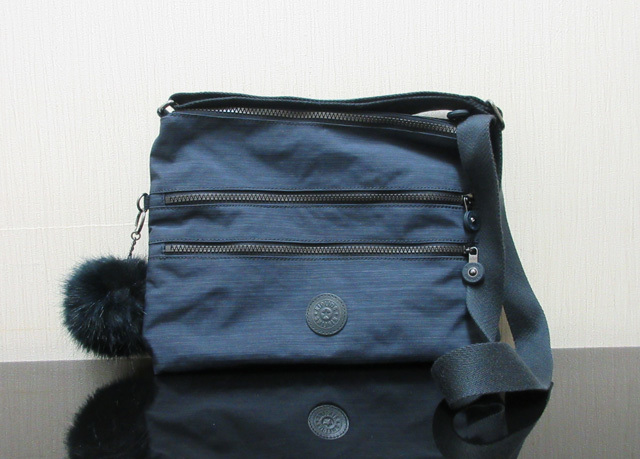 人気のクリスマスアイテムがいっぱい! ☆未使用☆ Kipling キプリング