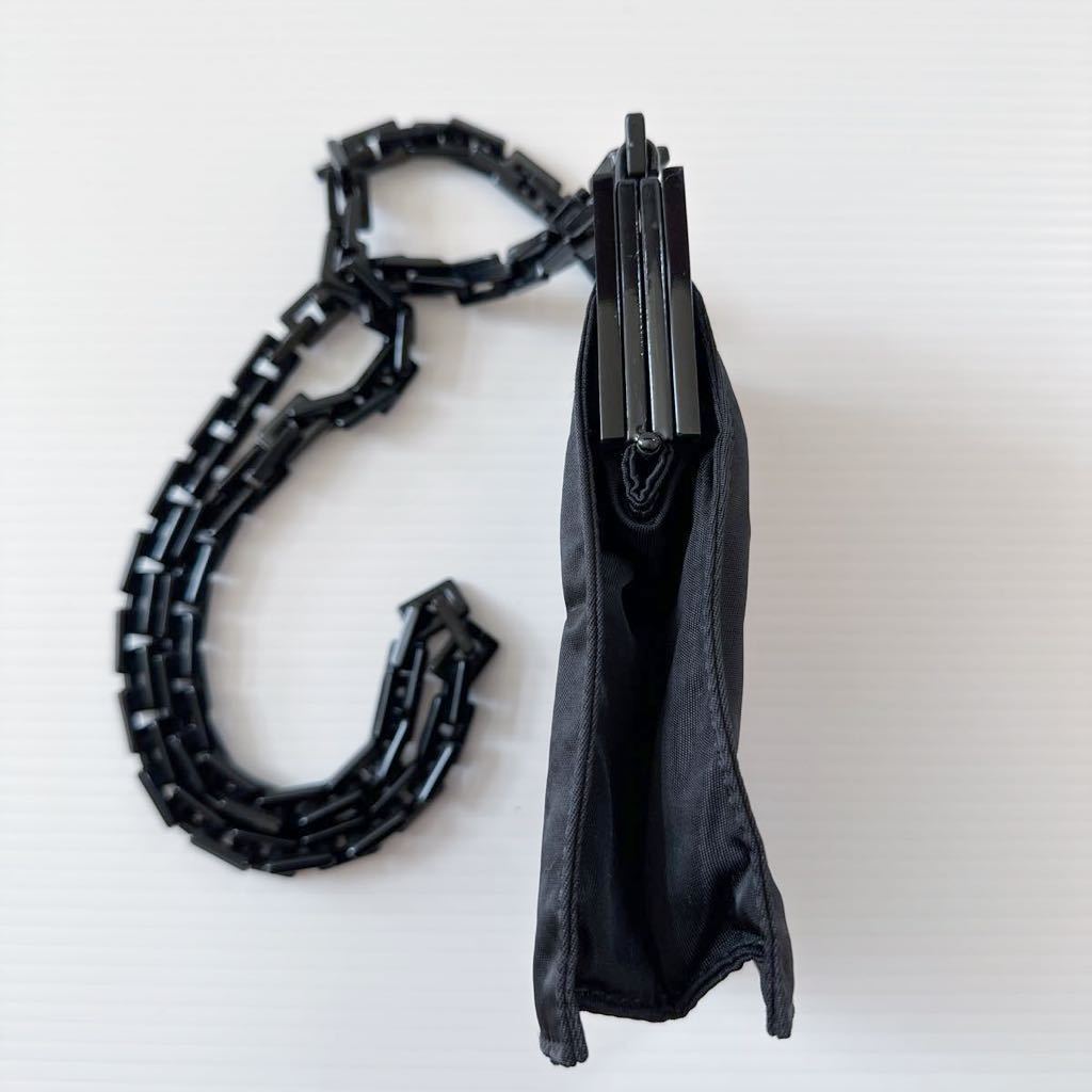 プラダ ポシェット 黒 ミラノで購入 プラスティックチェーン 5回使用後クロゼット保管 イタリア製 12×14.5×厚み6cm PRADA black pochette_画像6
