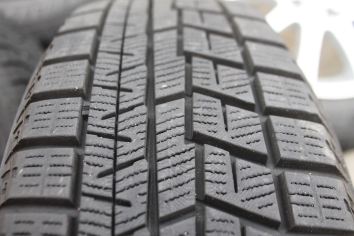 ヨコハマタイヤ アイスガードiG60 165/65R14 79Q ZELERNA 5.5J-14 +42 4H-100 ４本 タンク パッソ ルーミー トール _画像8