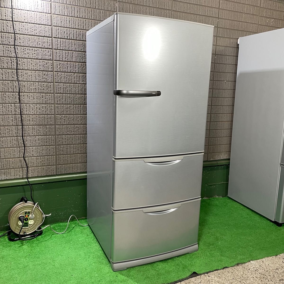 AQUA 272L 冷蔵庫 シルバー ロータイプ 人気モデル【地域限定配送無料