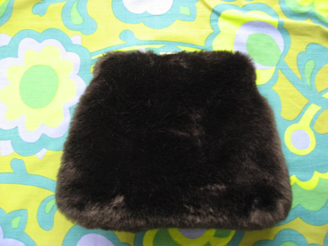  new goods Ray BEAMS eko fur clutch bag black Beams 