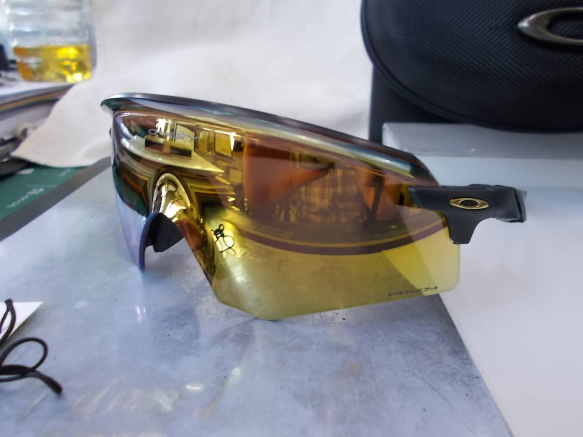 中華のおせち贈り物 OAKLEY レンズ 24K PRIZM サングラス OO9472F-0439