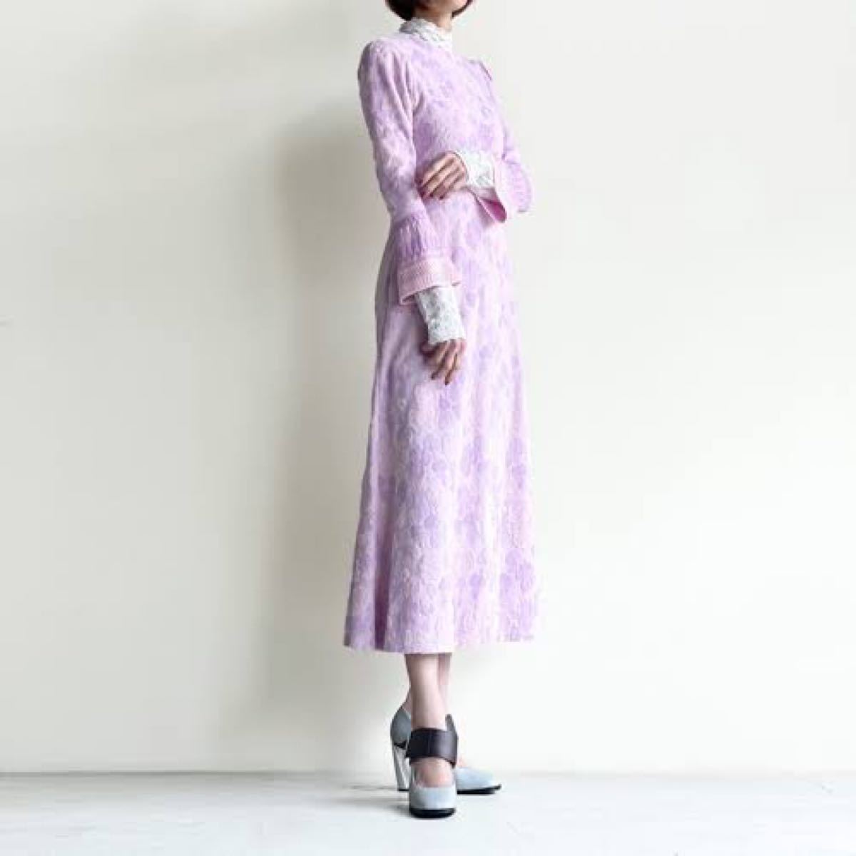 mame kurogouchi Flowered Velour Jacquard Dress ワンピース mame kurogouchi Flowered Velour Jacquard Dress ワンピース