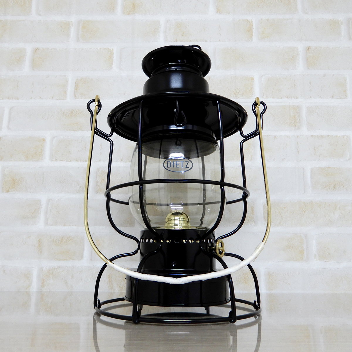替芯付【送料無料】新品 Dietz #41 Watchman Railroad Lantern Black