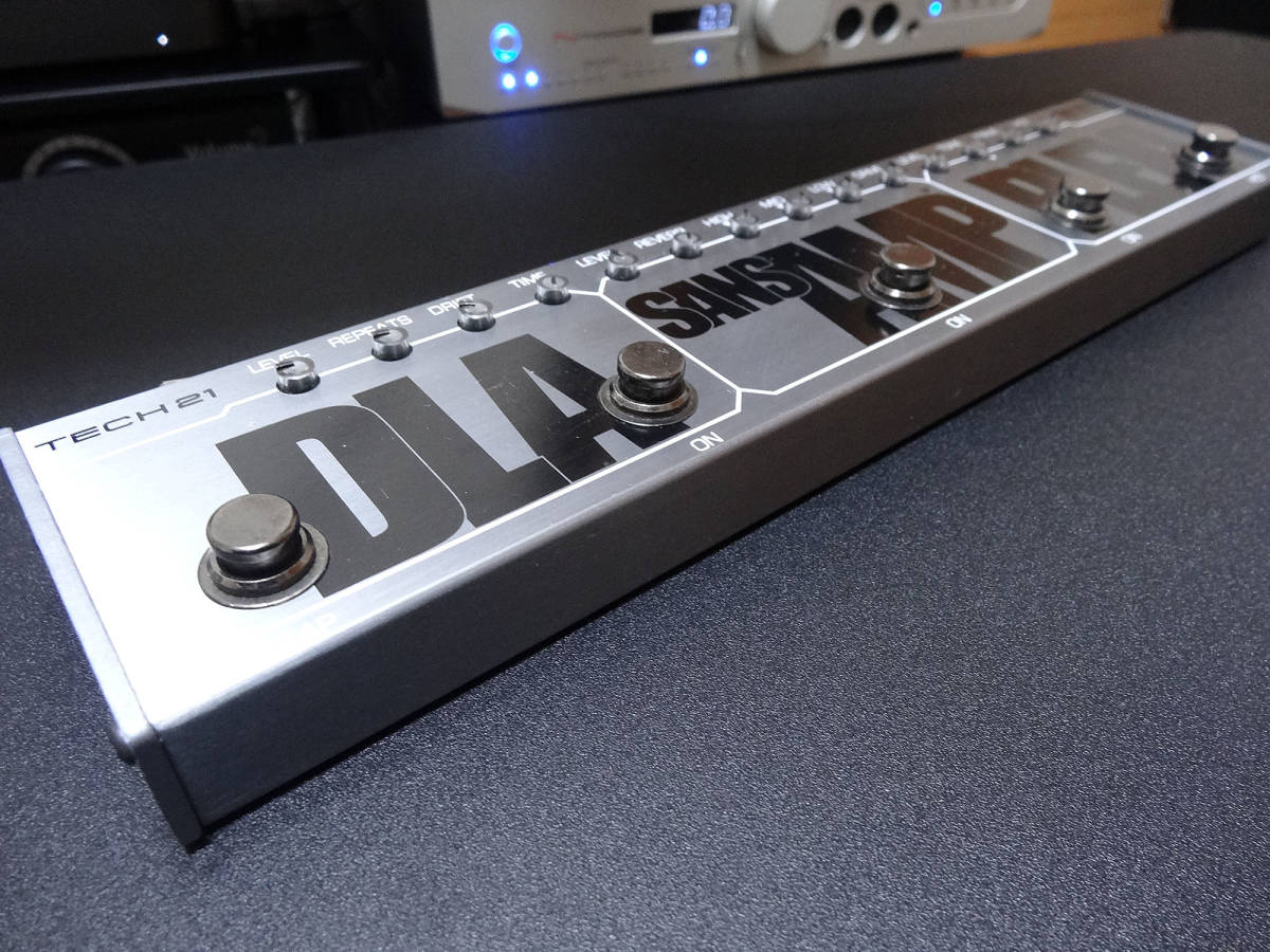 お洒落 Tech21 Bass Richie Fly Rig ギター用 Kotzen アナログベース