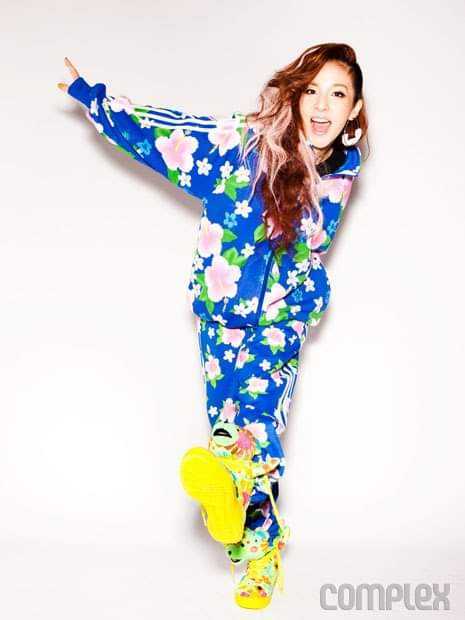 adidas × JREMY SCOTT/アディダス × ジェレミー・スコット JS FIREBIRD トラックパンツ 2NE1 DARA