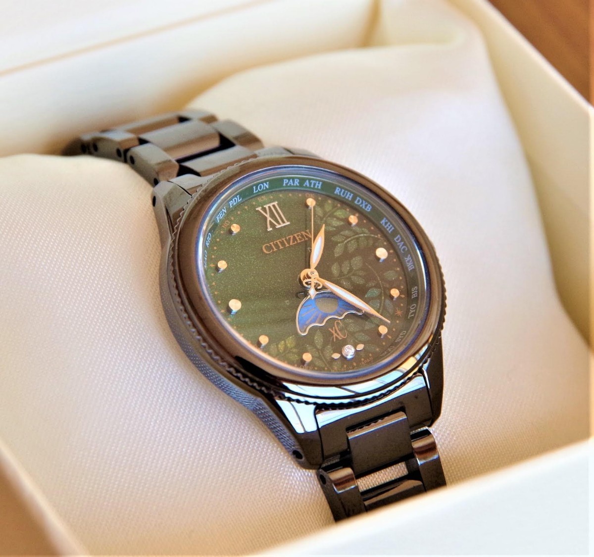 EE1007-59W シチズン citizen light in black|Yahoo!フリマ(旧 EE1007-59W シチズン citizen light in black|Yahoo!フリマ(旧