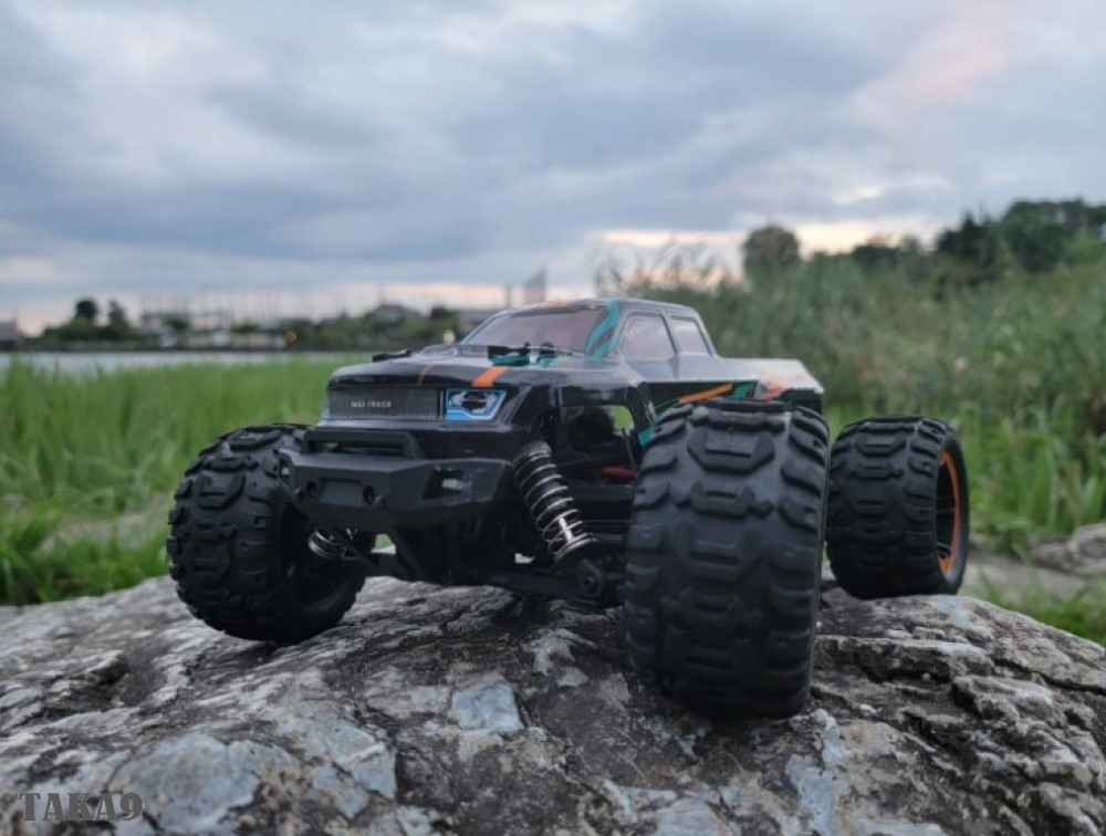 HBXラジコンカー オフロード 4WD 高速40km/h バギートラック 子供/大人用 1/16スケール 電動RCカー 40分間走行 ドリフト 競技 レーシング