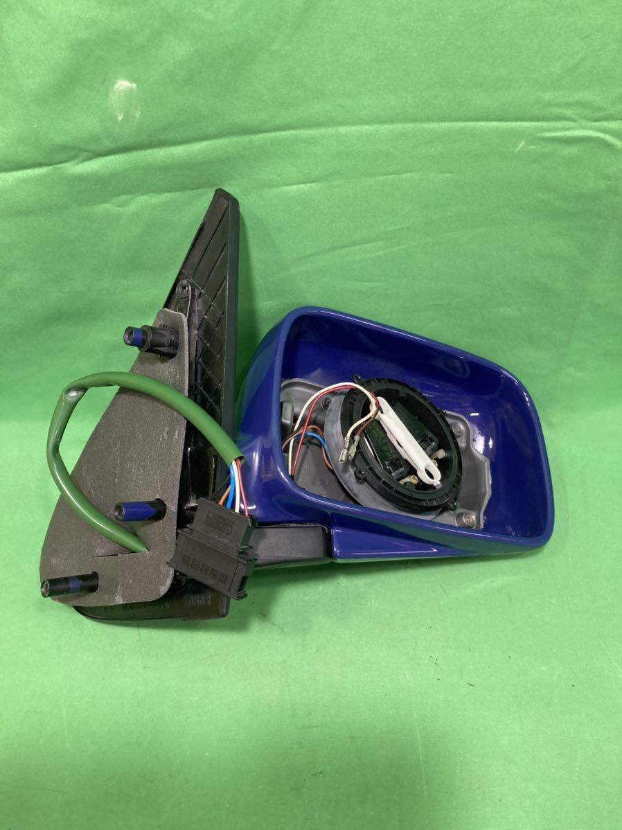 VW Polo POLO 6N right door mirror blue group electric possible . heater attaching 5 pin type mirror stockout parts car wash scratch by the level . gome private person delivery un- possible 