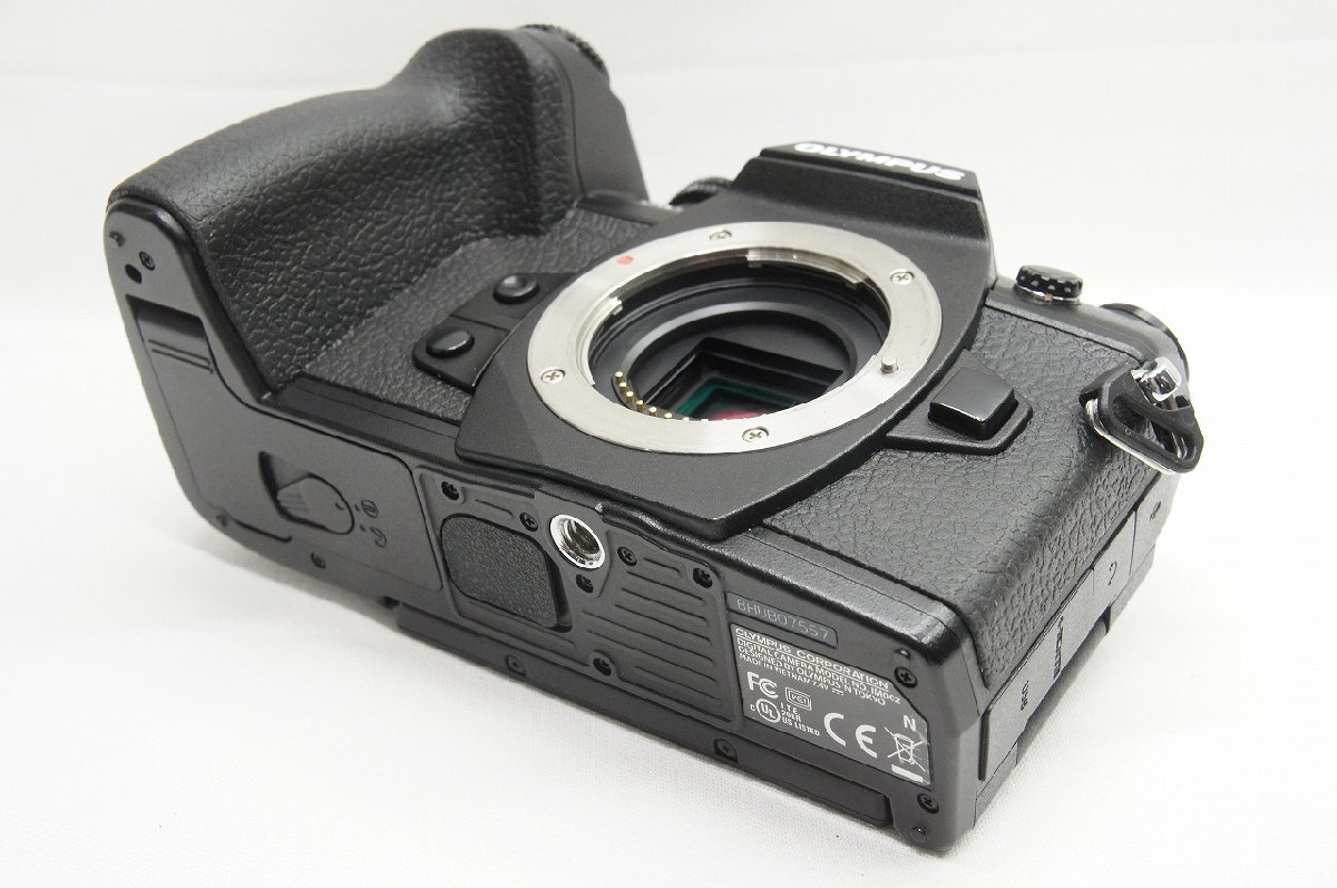 【アルプスカメラ】美品 OLYMPUS オリンパス OM-D E-M1 Mark II ボディ ミラーレス一眼カメラ 元箱付 221108a_画像4