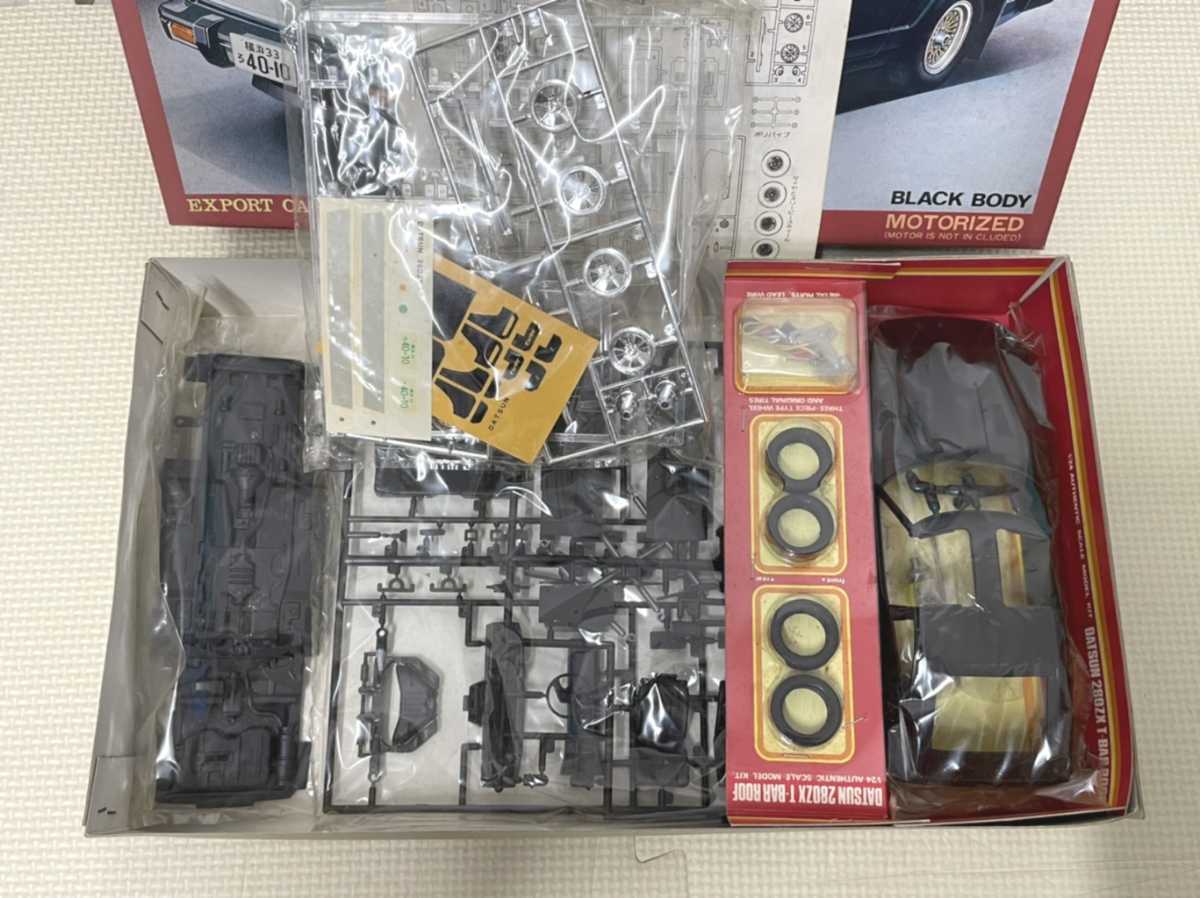 クラウン ダットサン フェアレディ 280ZG ティーバールーフ プラモデル
