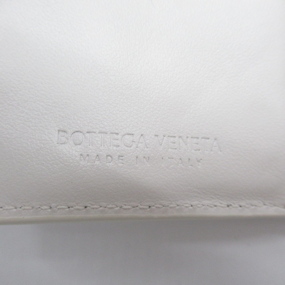 BOTTEGA VENETA ボッテガヴェネタ 三つ折り財布 三つ折財布 ホワイト系 レザー 中古 ユニセックス_画像6