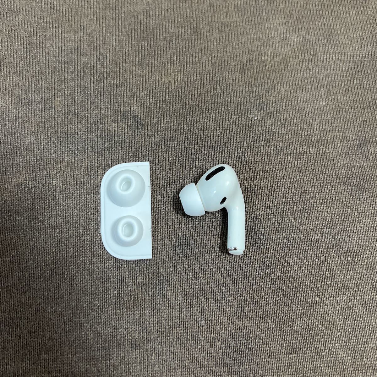 Apple純正AirPods Pro 第1世代右イヤホンMWP22J/A 右耳のみ。 商品细节