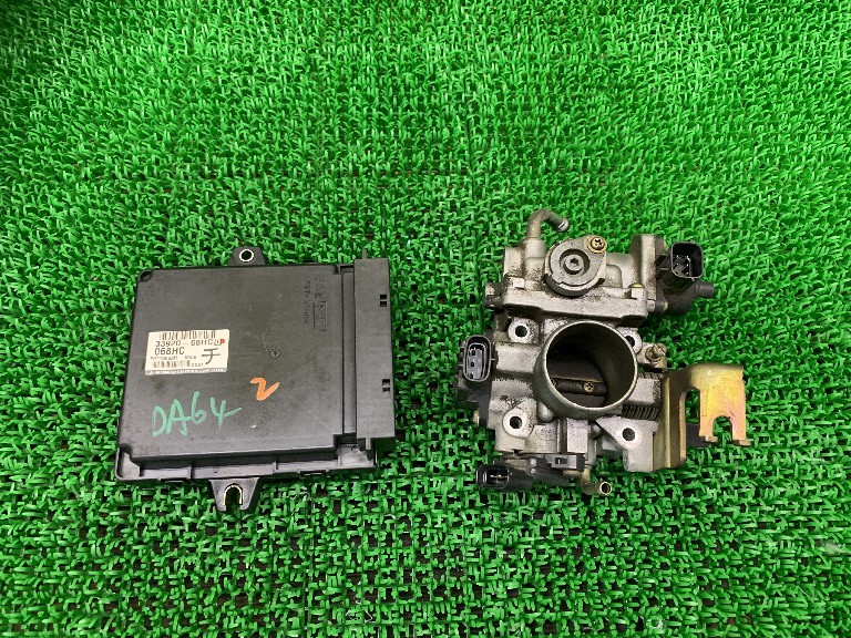 2 スズキ エブリー スクラム DG64V DA64V エブリィ ♪ スロットル