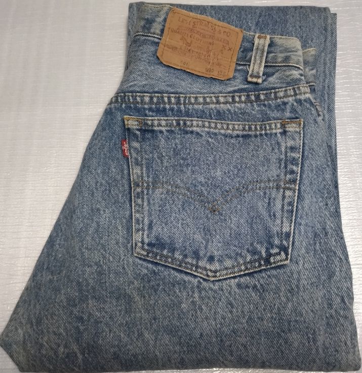 最新作の W30 501 LEVI'S ★ MADE ヴィンテージ 内股シングル トップボタン裏555バレンシア製 希少ケミカルウオッシュ 80'S 米国製 USA IN W30 最新作の W30 501 LEVI'S ★ MADE ヴィンテージ 内股シングル トップボタン裏555バレンシア製 希少ケミカルウオッシュ 80'S 米国製 USA IN W30