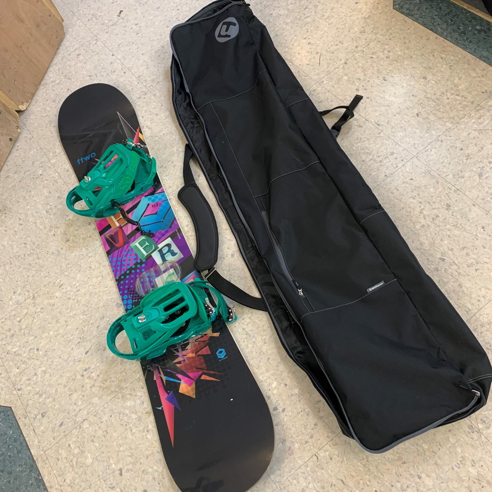 【中古】north peak スノーボード(ビンディング付き)、salomon ブーツ 25.5cm、x-nix ウェア XSサイズ スノボ3点セット(K1114-2)の画像7