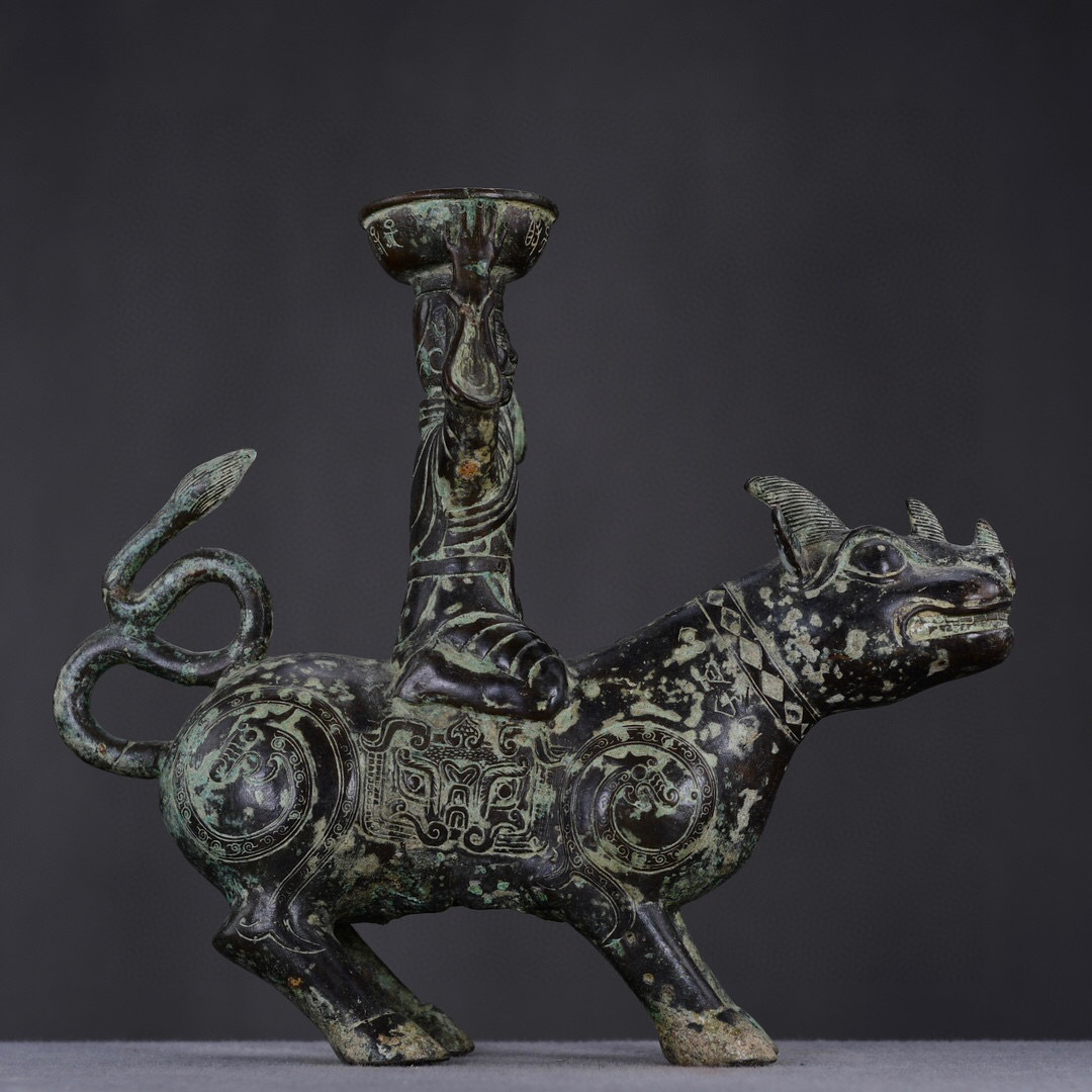 『漢・青銅器彫・犀牛人物燈』極細工 置物古賞物 中国古玩 中国古美術