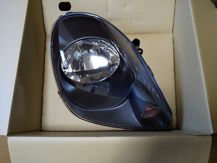 ZZW30 MR-S 前期用 ヘッドライト 左右セット 純正 新品 ヘッドランプ