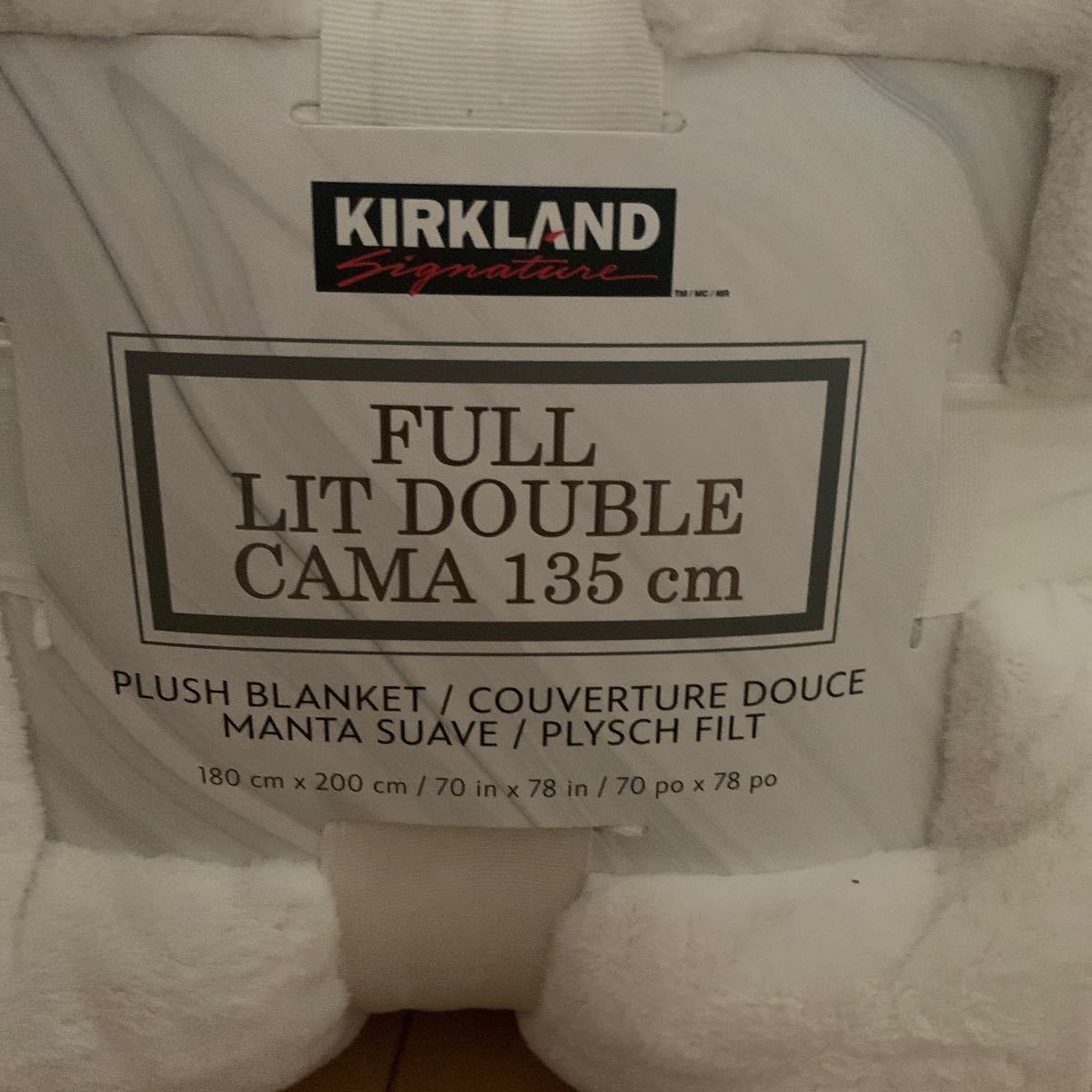 新品 コストコ カークランド ダブルサイズ ブランケット 2枚 毛布
