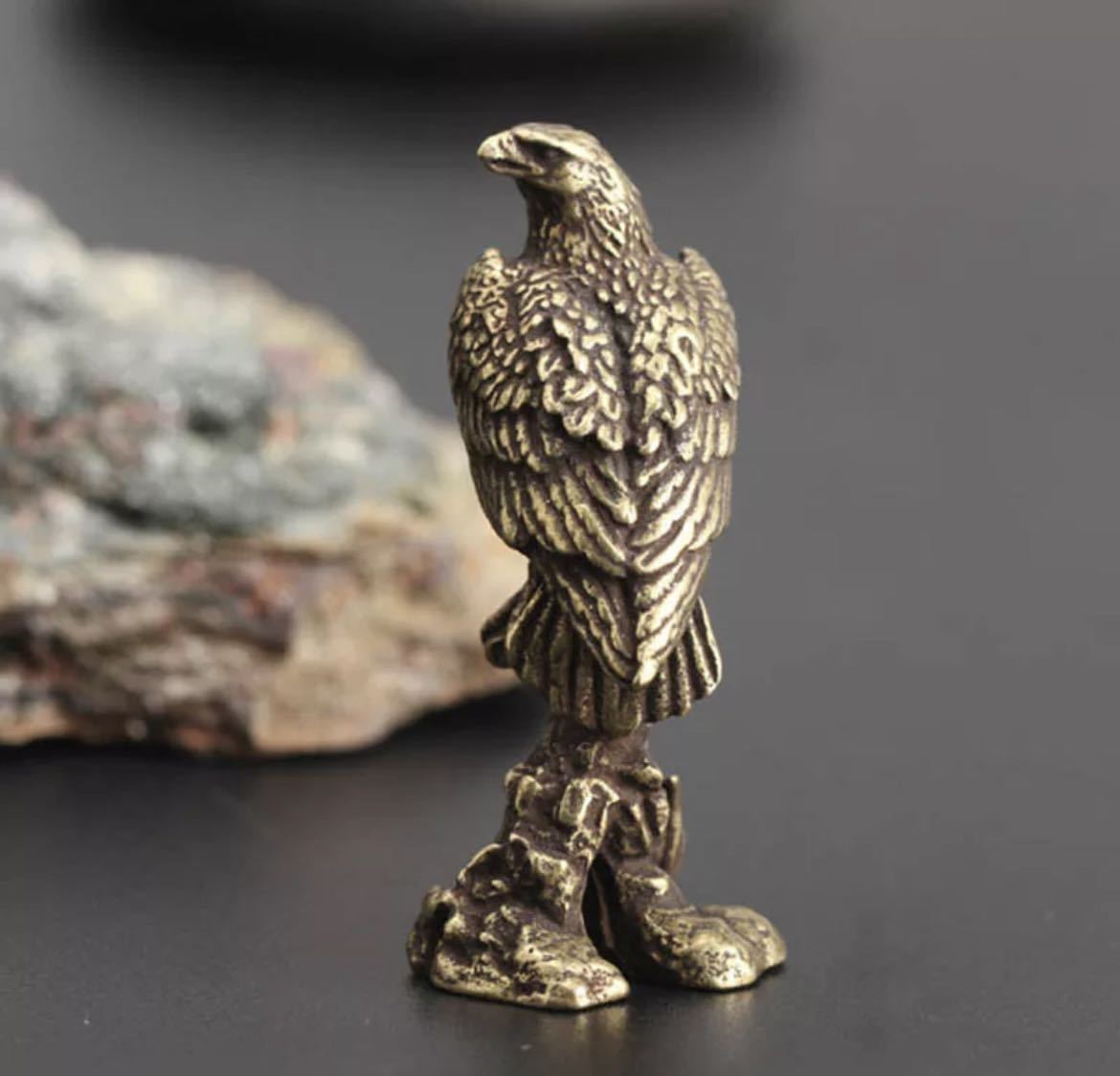 真鍮の鷲 ワシ 鷲 ホーク インテリア アンティーク 置物 小物 装飾 ミニチュア 銅 雑貨 真鍮 クール 1990_画像4