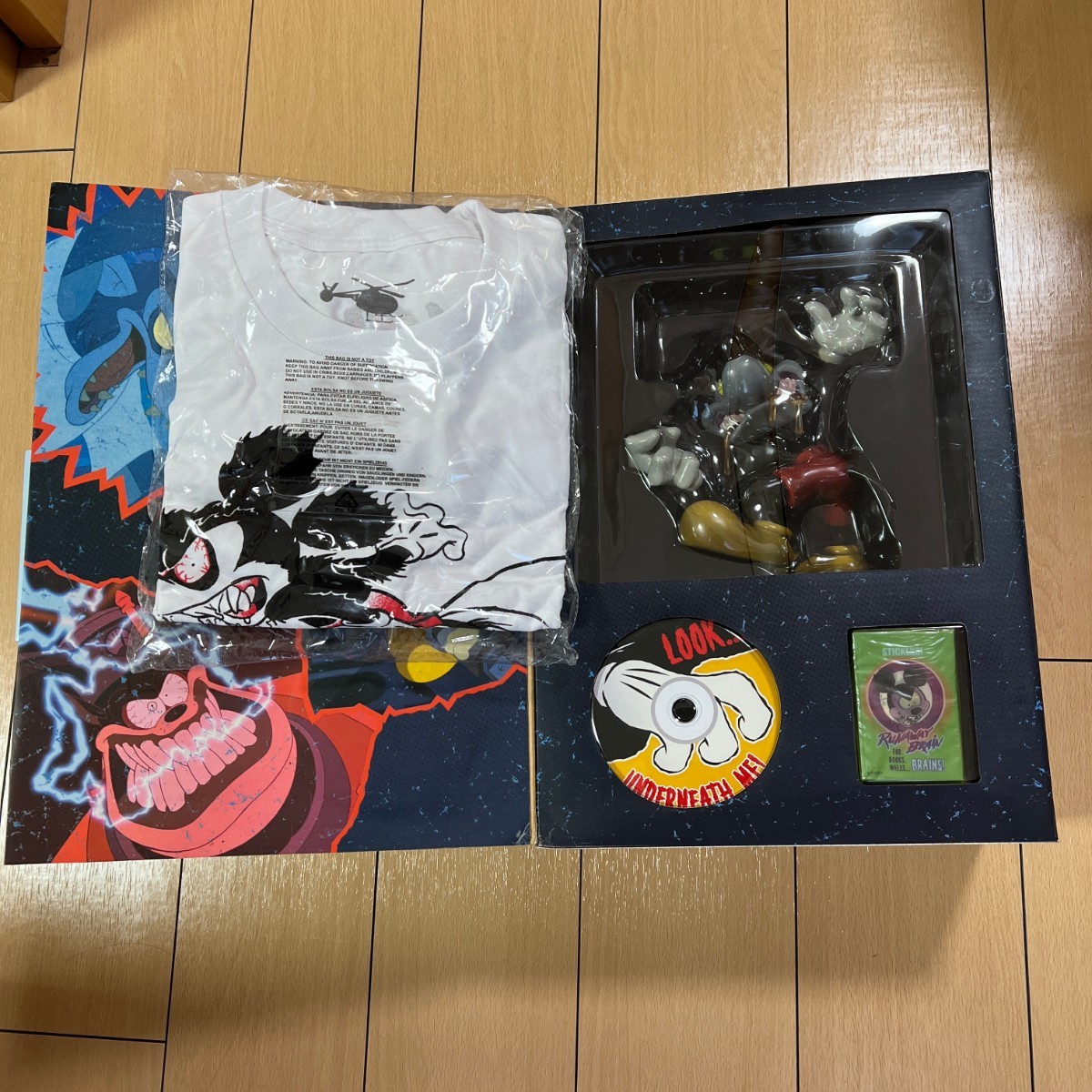 U.S.A限定300体RUNAWAY BRAINクレイジーミッキー ミッキー オリジナルカラー版 USA 限定 300体 RUNAWAY BRAIN