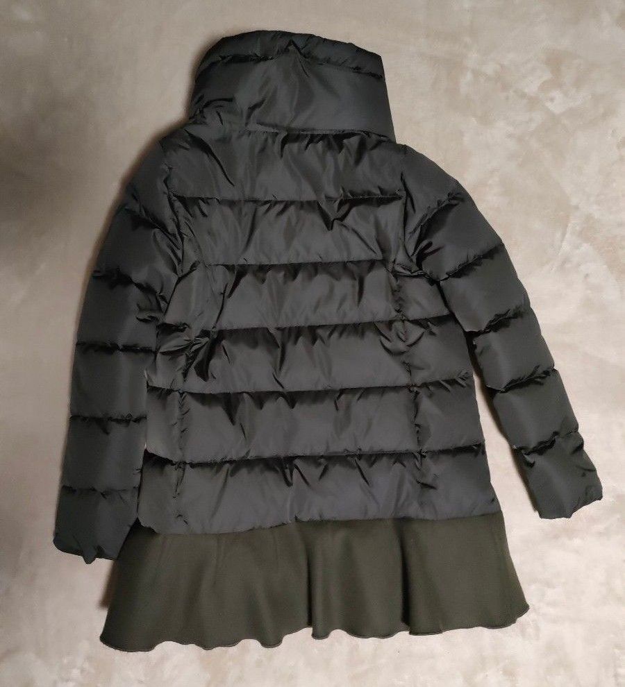 夏・お店屋さん 【正規品美品】モンクレール ヴィバーナム viburnum