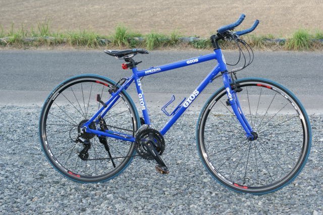 ☆GIOS ( ジオス ) クロスバイク 3×8段変速 700×28C 430mm 適合身長155-170cm タイヤ700×28C★8994の画像1