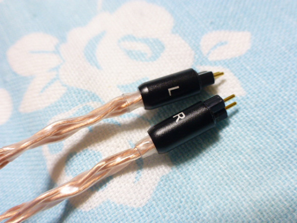 Ultrasone Edition 11 Eleven 用ケーブル MOGAMI 2944 八芯 Ultrasone Edition 11 Eleven 用ケーブル MOGAMI 2944 八芯