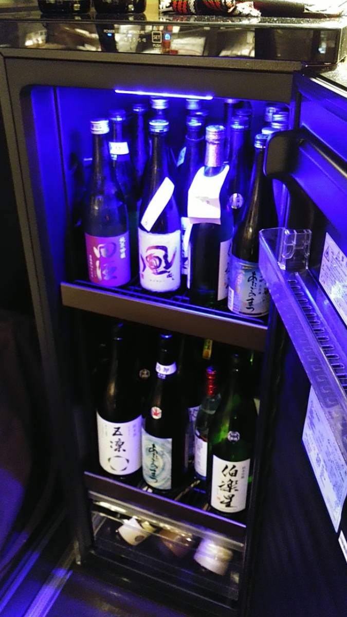 得価正規店】 アクア AQUA 酒キャビネット 日本酒セラー ブラック CSR