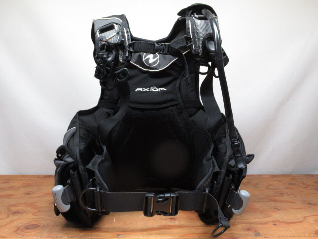 1年前購入 AQUALUNG アクアラング Axiom i3 アクシオム BCジャケット