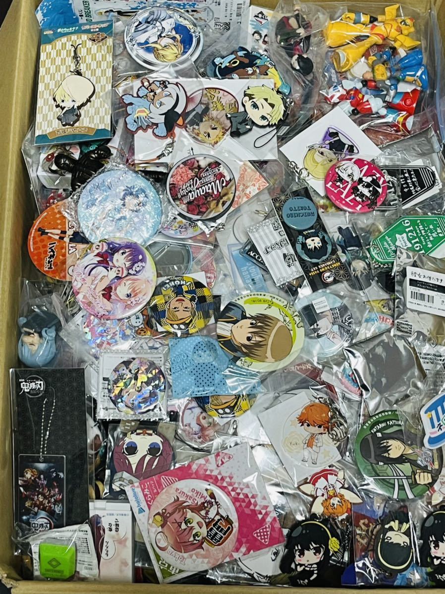 アニメ キャラクター マンガ 特典 紙類 紙雑貨 8.5キロ 大量 まとめ売り アニメグッズ サイト アニメ雑貨 その他色々 大量 まとめ売り
