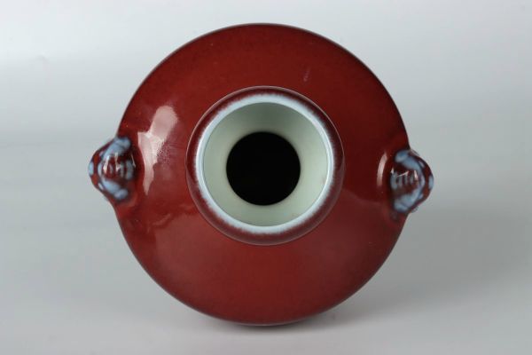 古びた蔵『清 乾隆年製 陶磁器 双耳瓶』極細工 祭紅釉 置物 擺件 古賞 