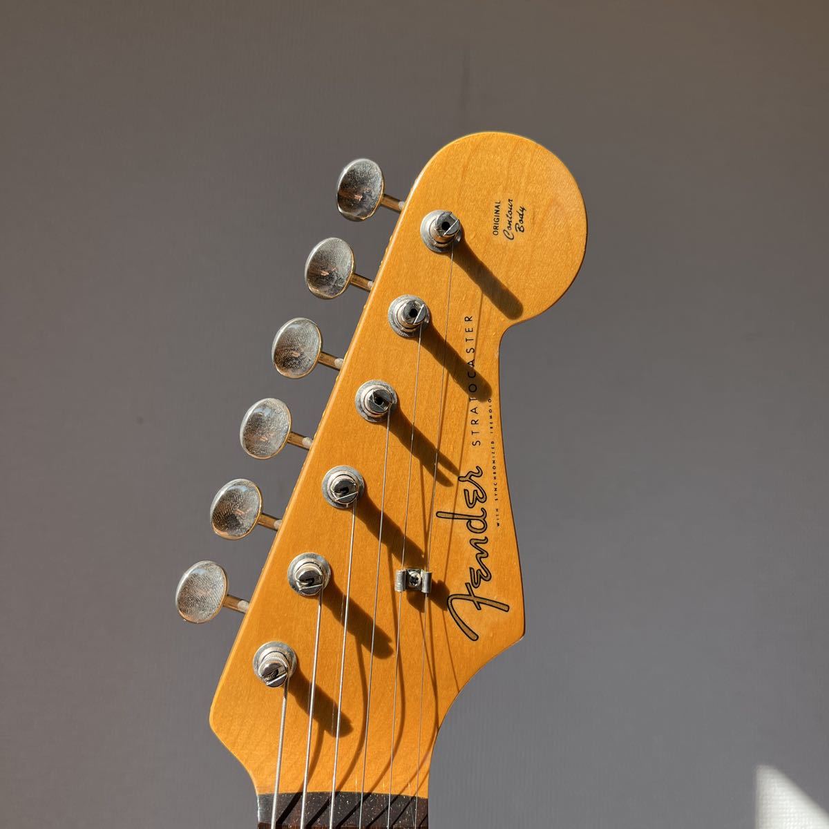 クリアランス卸値 Fender JAPAN ストラト 2016年 contour body エレキ