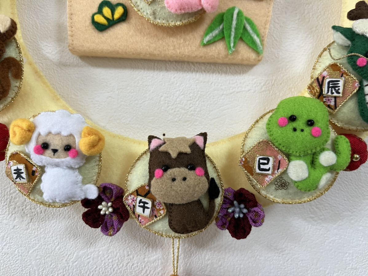 Yahoo!オークション - ハンドメイド フェルト リース お正月 Yahoo!オークション - ハンドメイド フェルト リース お正月