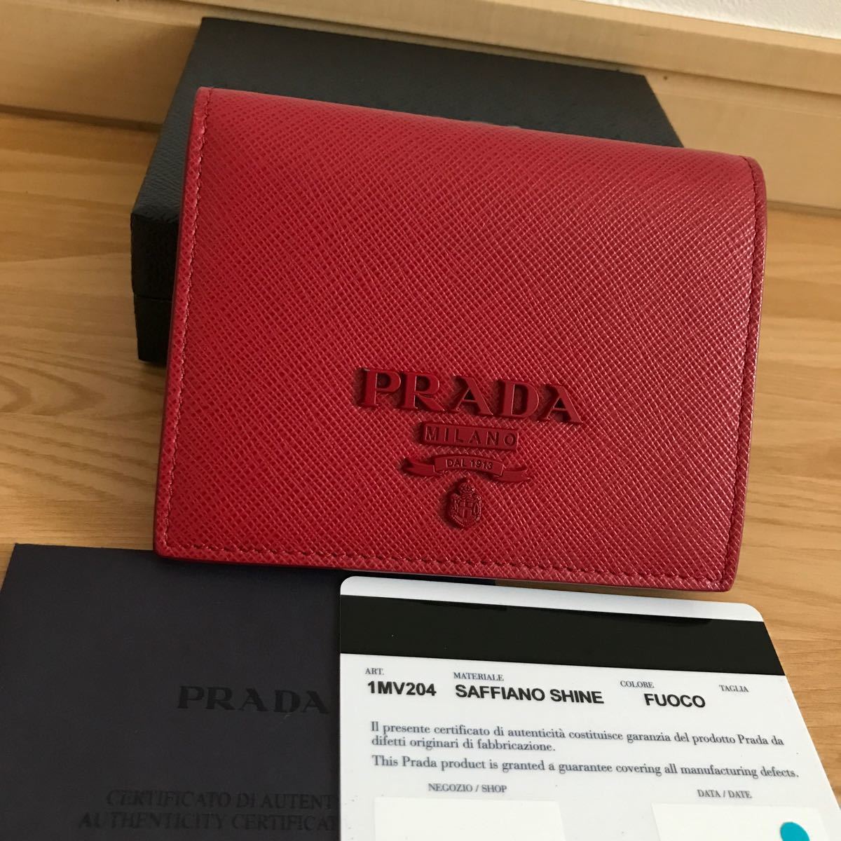 美品 PRADA プラダ ミニ財布 二つ折り財布 サフィアーノ 赤 レディース