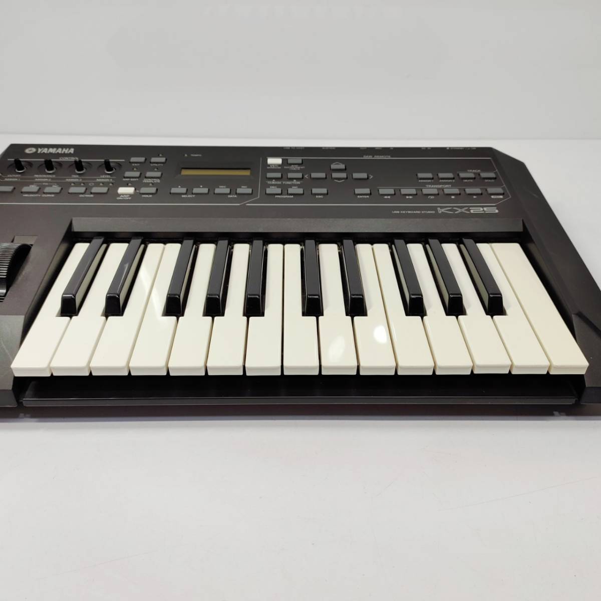 ●動作品 ヤマハ KX25 USBキーボードスタジオ YAMAHA 25鍵モデル MIDIコントローラー USB KEYBOARD STUDIO DTM DAW 楽器 機材 L360_画像5