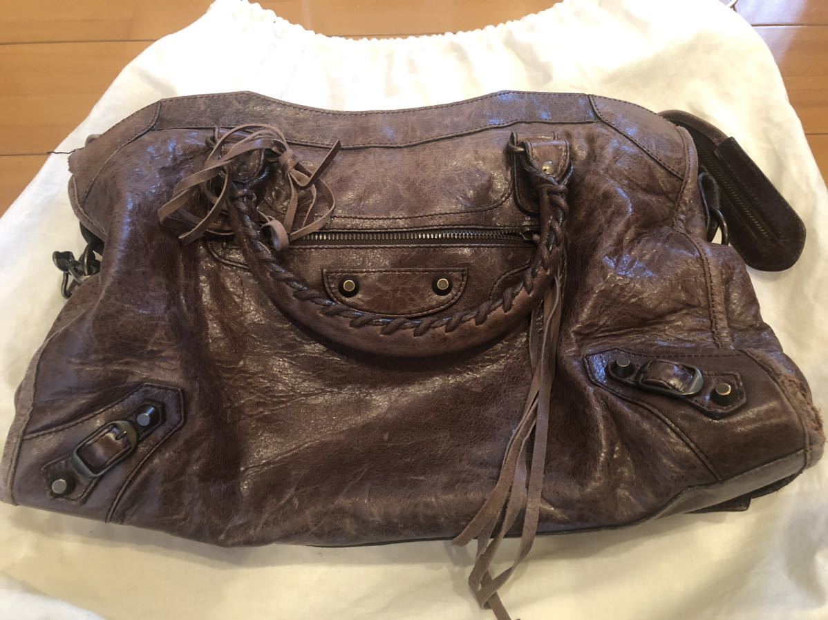 BALENCIAGA バレンシアガ ショルダーバッグ - www.doddsdoors.com