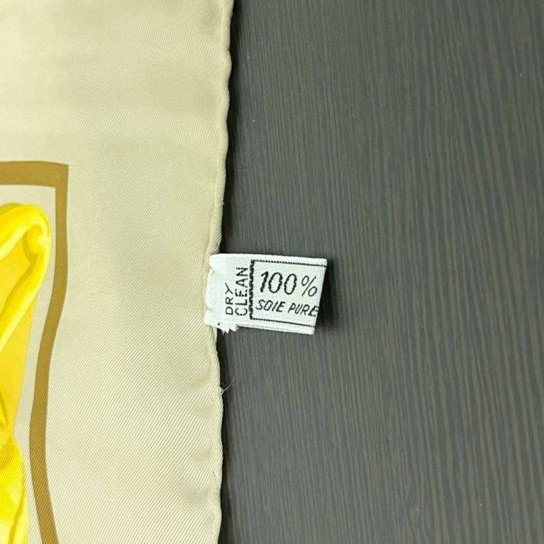 CELINE セリーヌ マカダム シルクスカーフ アクセサリー柄 イタリア製 美品 約86cm×86cm 大判スカーフ A7077_画像2